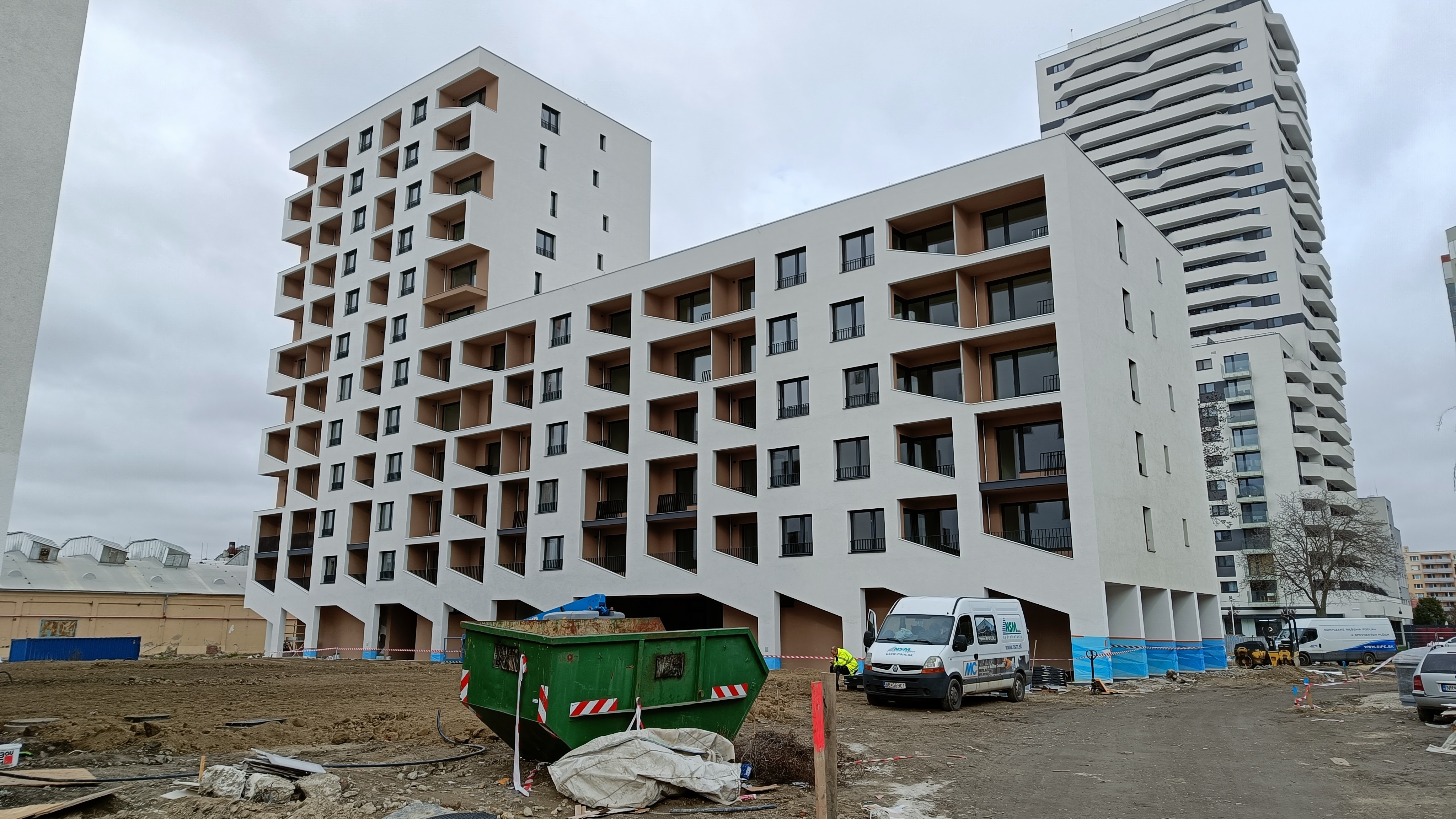 A generic square placeholder image with rounded corners in a figure.